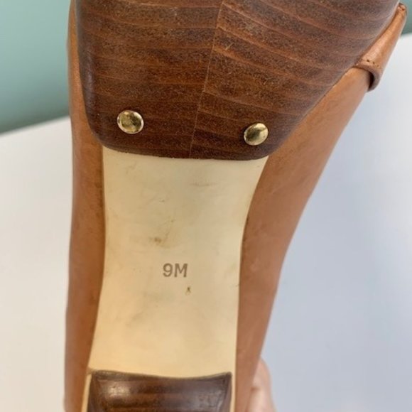 Michael Kors Shoes - Picture 2 of 4